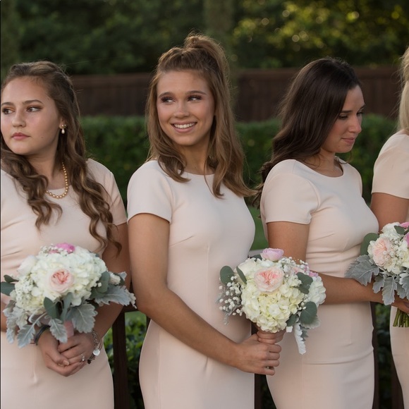 Meet your Posher ⚡️Leah⚡️ - Picture 4 of 8